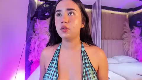 Snapshot of sweetnova_ chatting on July 4, 2026, 12:39 am Sweet Nova online show from July 4, 2026, 12:39 am