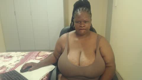 sweetnoziexxx online show from January 13, 2025, 12:56 pm