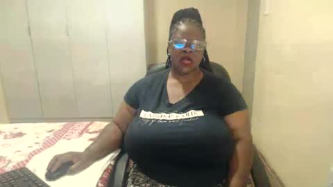 sweetnoziexxx online show from January 14, 2025, 4:15 am