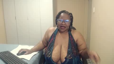 sweetnoziexxx online show from September 26, 2025, 7:12 am