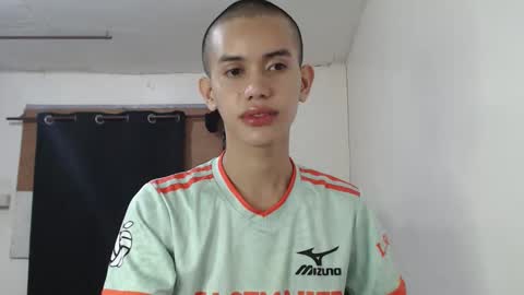 Erica   online show from November 23, 2025, 5:02 pm