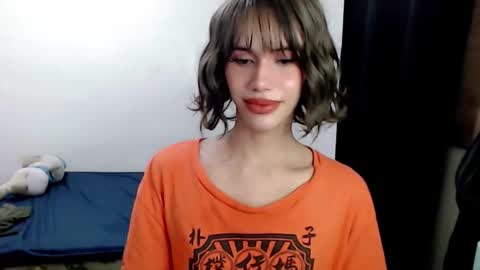 Erica   online show from November 26, 2025, 4:41 pm