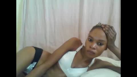 ESTHER online show from February 24, 2025, 12:59 pm