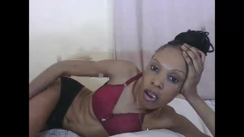 ESTHER online show from September 21, 2025, 1:57 pm