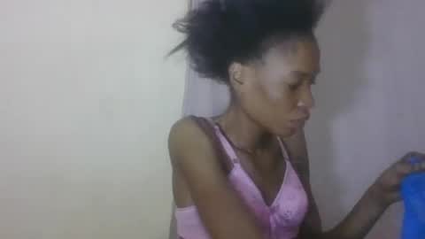 Snapshot of sweetpetite254 chatting on July 3, 2026, 2:18 am ESTHER online show from July 3, 2026, 2:18 am