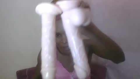 Snapshot of sweetpetite254 chatting on July 14, 2026, 12:33 pm ESTHER online show from July 14, 2026, 12:33 pm