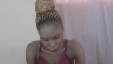 Snapshot of sweetpetite254 chatting on July 17, 2026, 7:04 am ESTHER online show from July 17, 2026, 7:04 am