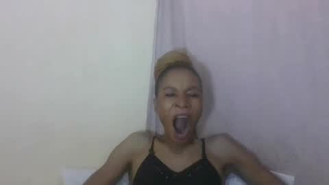 Snapshot of sweetpetite254 chatting on July 28, 2026, 2:13 pm ESTHER online show from July 28, 2026, 2:13 pm