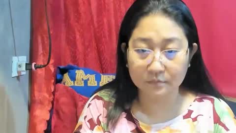 Snapshot of sweetpilipina88 chatting on May 6, 2026, 3:02 am MIA online show from May 6, 2026, 3:02 am