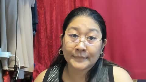 Snapshot of sweetpilipina88 chatting on May 14, 2026, 10:22 am MIA online show from May 14, 2026, 10:22 am