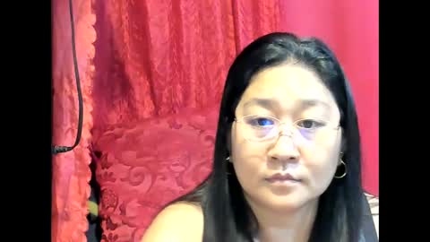 Snapshot of sweetpilipina88 chatting on May 21, 2026, 6:31 am MIA online show from May 21, 2026, 6:31 am