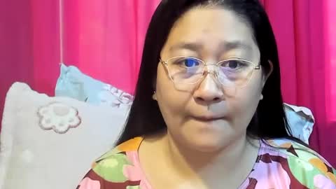 Snapshot of sweetpilipina88 chatting on July 12, 2026, 10:01 pm MIA online show from July 12, 2026, 10:01 pm