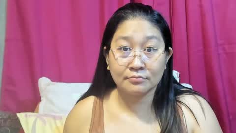 Snapshot of sweetpilipina88 chatting on July 14, 2026, 10:21 am MIA online show from July 14, 2026, 10:21 am
