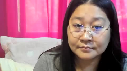 Snapshot of sweetpilipina88 chatting on July 25, 2026, 2:20 am MIA online show from July 25, 2026, 2:20 am