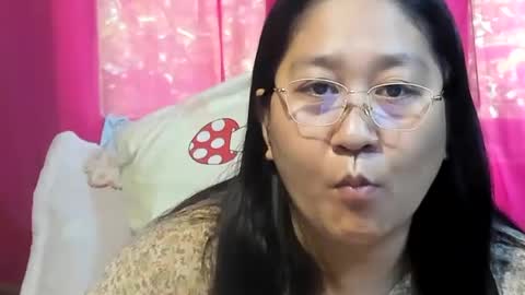 Snapshot of sweetpilipina88 chatting on July 29, 2026, 2:53 am MIA online show from July 29, 2026, 2:53 am