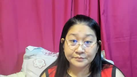 Snapshot of sweetpilipina88 chatting on August 1, 2026, 10:47 am MIA online show from August 1, 2026, 10:47 am