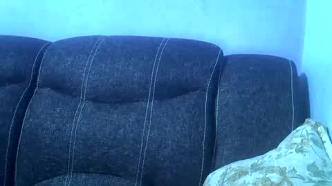 queen online show from April 23, 2026, 2:46 am