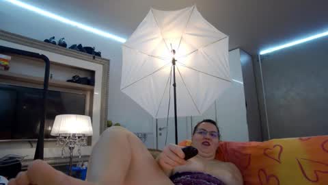 SweetRaisa online show from November 2, 2025, 12:35 am