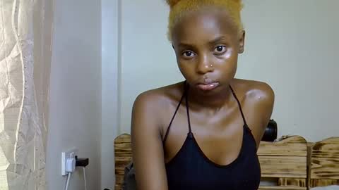 Lilly online show from February 4, 2026, 1:44 am