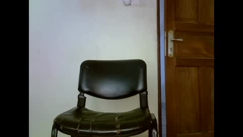 sweetrenne online show from January 30, 2025, 5:09 am