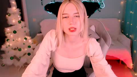 sweetrichal online show from December 15, 2024, 10:26 pm