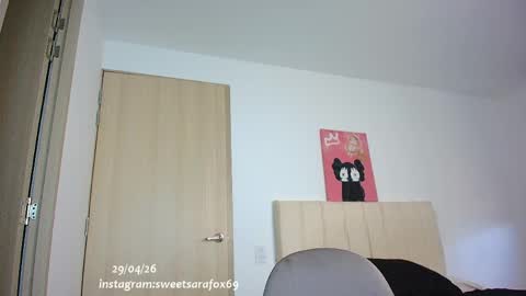 Snapshot of sweetsarafoxxx chatting on April 29, 2026, 2:43 pm Sara Sofia Libra online show from April 29, 2026, 2:43 pm