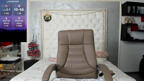 Goddess Allysse online show from January 11, 2025, 1:11 pm