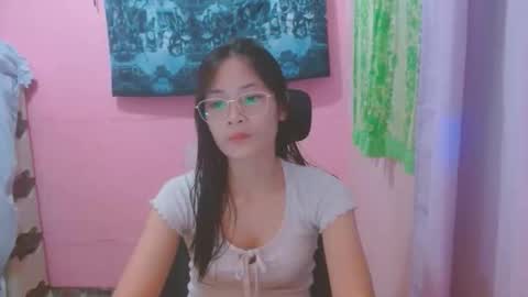 Snapshot of sweetsexygirl20 chatting on June 8, 2026, 4:57 am Mia online show from June 8, 2026, 4:57 am