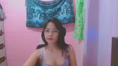 Snapshot of sweetsexygirl20 chatting on August 6, 2026, 3:30 am Mia online show from August 6, 2026, 3:30 am