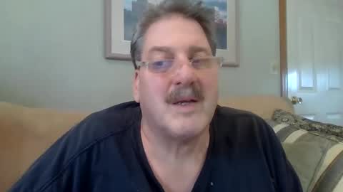 sweetbrowneyes623 online show from January 4, 2025, 3:17 pm