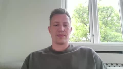 Snapshot of sweetsinner83 chatting on May 27, 2026, 7:11 pm sweetsinner83 online show from May 27, 2026, 7:11 pm