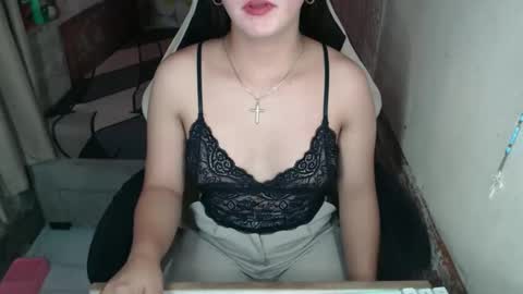 Snapshot of sweetsofia24 chatting on December 14, 2025, 1:49 pm Sofia online show from December 14, 2025, 1:49 pm