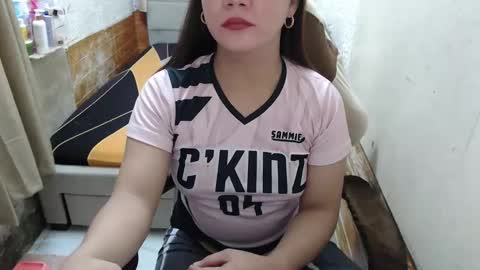 Snapshot of sweetsofia24 chatting on February 8, 2026, 11:52 pm Sofia online show from February 8, 2026, 11:52 pm