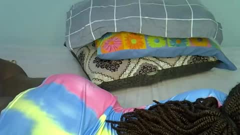 sweetsoul2 online show from October 20, 2025, 12:00 am