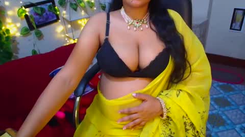 SweetSour online show from December 21, 2025, 1:46 am