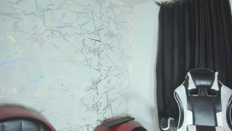 Snapshot of sweetsubmissive_rs chatting on June 12, 2026, 2:43 am sweetsubmissive rs online show from June 12, 2026, 2:43 am