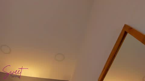 Snapshot of sweettammy_ chatting on June 25, 2026, 12:53 pm Tammy online show from June 25, 2026, 12:53 pm