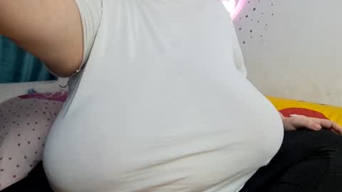 Maya online show from February 28, 2025, 7:46 pm