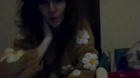 Snapshot of sweettoothtrixie chatting on December 13, 2024, 7:25 am Sweet Tooth Trixie online show from December 13, 2024, 7:25 am