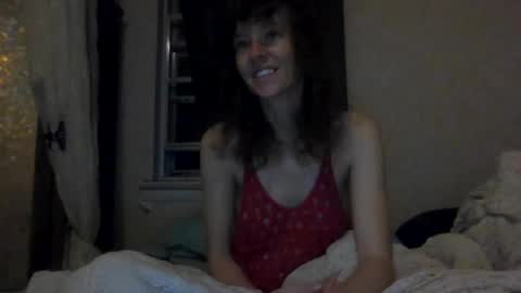 Snapshot of sweettoothtrixie chatting on March 16, 2026, 3:01 am Sweet Tooth Trixie online show from March 16, 2026, 3:01 am