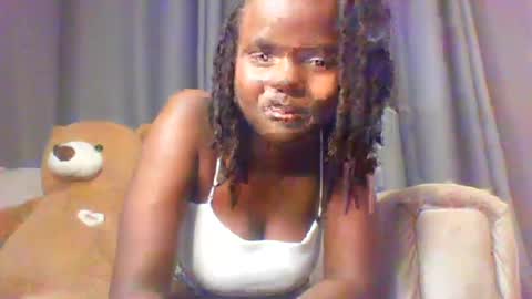 Snapshot of sweettreat77 chatting on June 9, 2026, 7:14 pm sweettreat77 online show from June 9, 2026, 7:14 pm