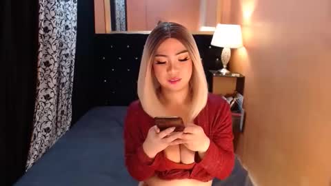 Ms trixiee online show from March 3, 2026, 12:11 pm