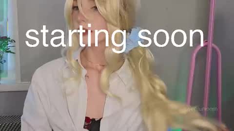 Elis  a little vacation Ill be here Saturday my schedules in bio online show from September 27, 2025, 9:14 am