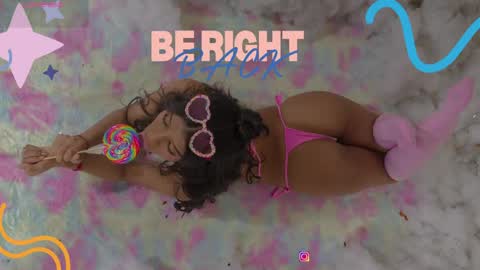 Snapshot of sweetviolet___ chatting on April 30, 2026, 12:22 pm sweetviolet___ online show from April 30, 2026, 12:22 pm