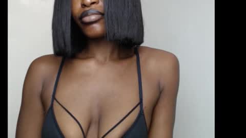 sweetxxboobsx online show from October 12, 2025, 9:30 am