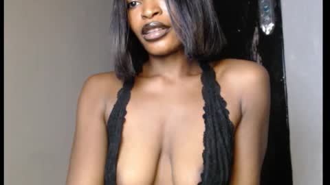 sweetxxboobsx online show from February 11, 2026, 10:42 am