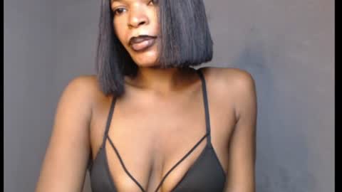 Snapshot of sweetxxboobsx chatting on July 13, 2026, 8:28 am sweetxxboobsx online show from July 13, 2026, 8:28 am