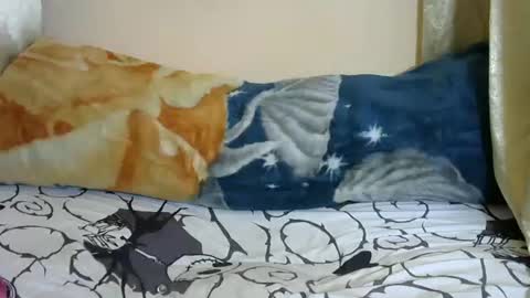 Sarah online show from November 14, 2025, 5:39 am