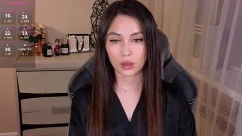 Snapshot of sweety_caroline_ chatting on February 17, 2025, 5:43 pm Sweety Caroline I lost my TG write to me here online show from February 17, 2025, 5:43 pm