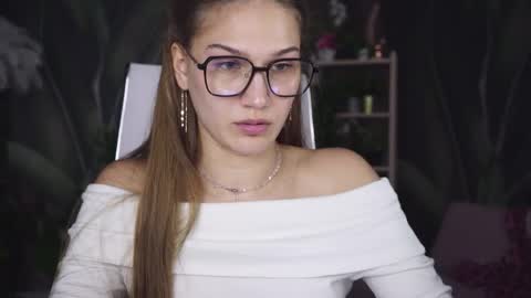Emily online show from May 19, 2026, 9:26 am